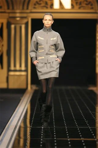 Look 3